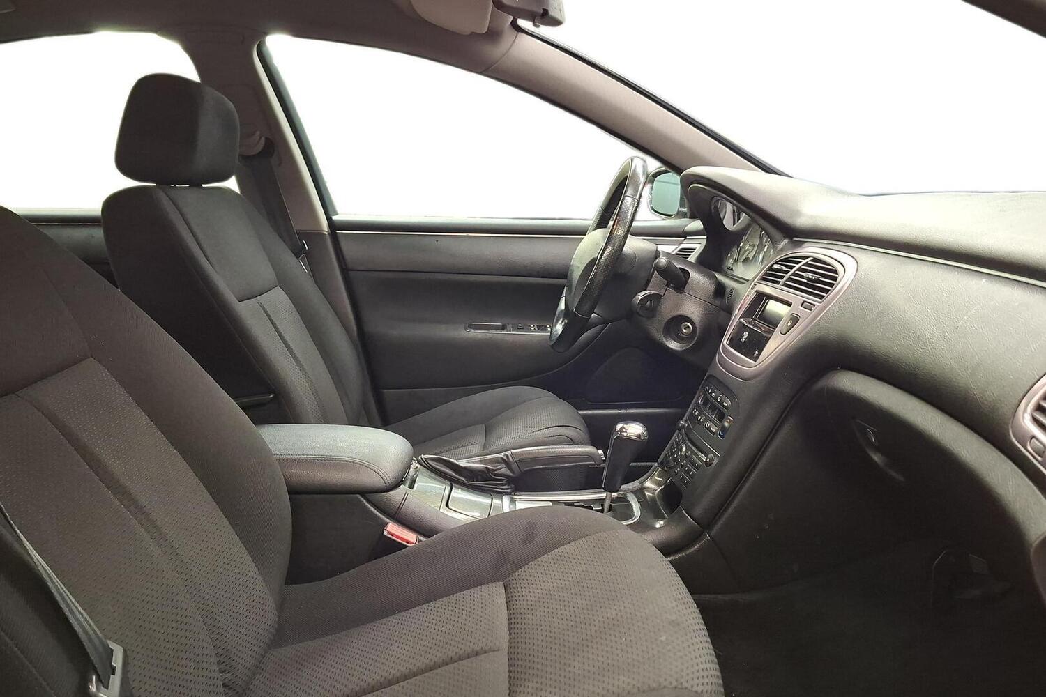 Peugeot 607 vaihtoauto