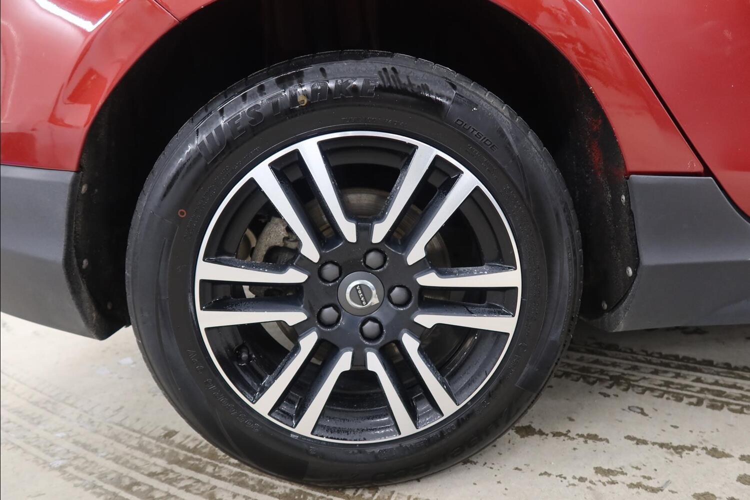 Volvo V40 Cross Country vaihtoauto