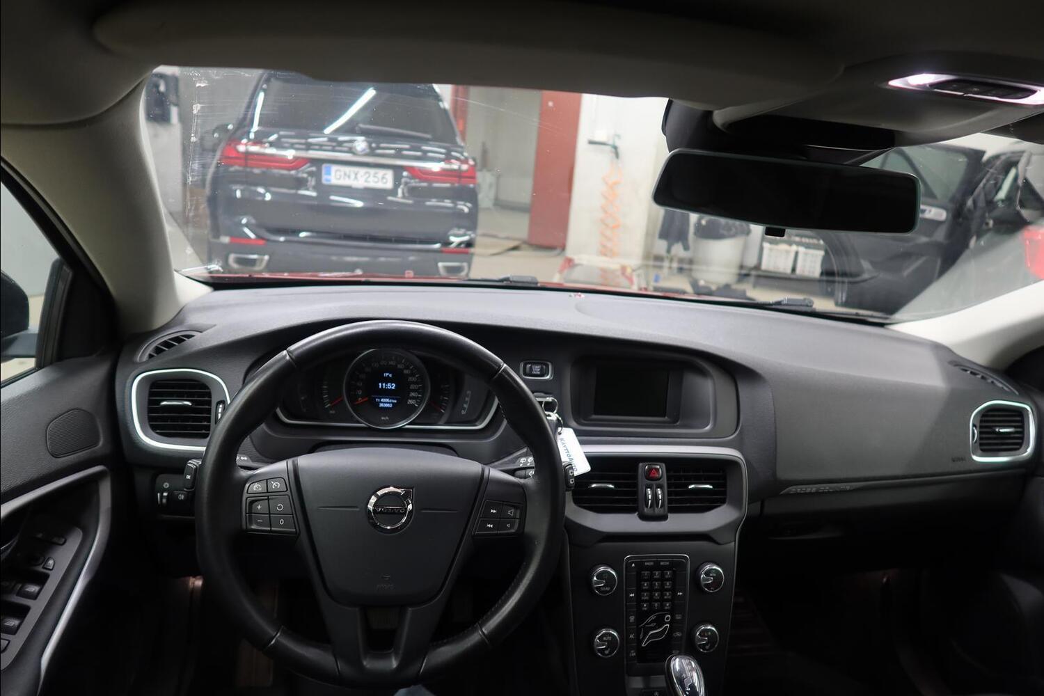 Volvo V40 Cross Country vaihtoauto