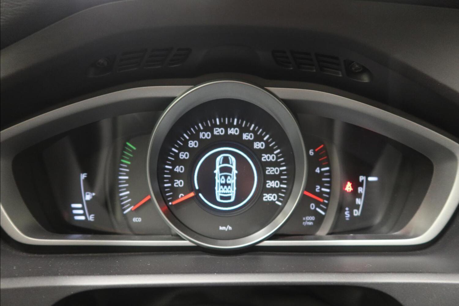 Volvo V40 Cross Country vaihtoauto