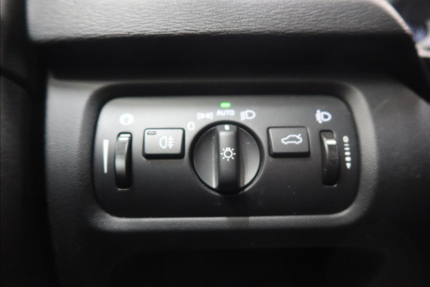 Volvo V40 Cross Country vaihtoauto