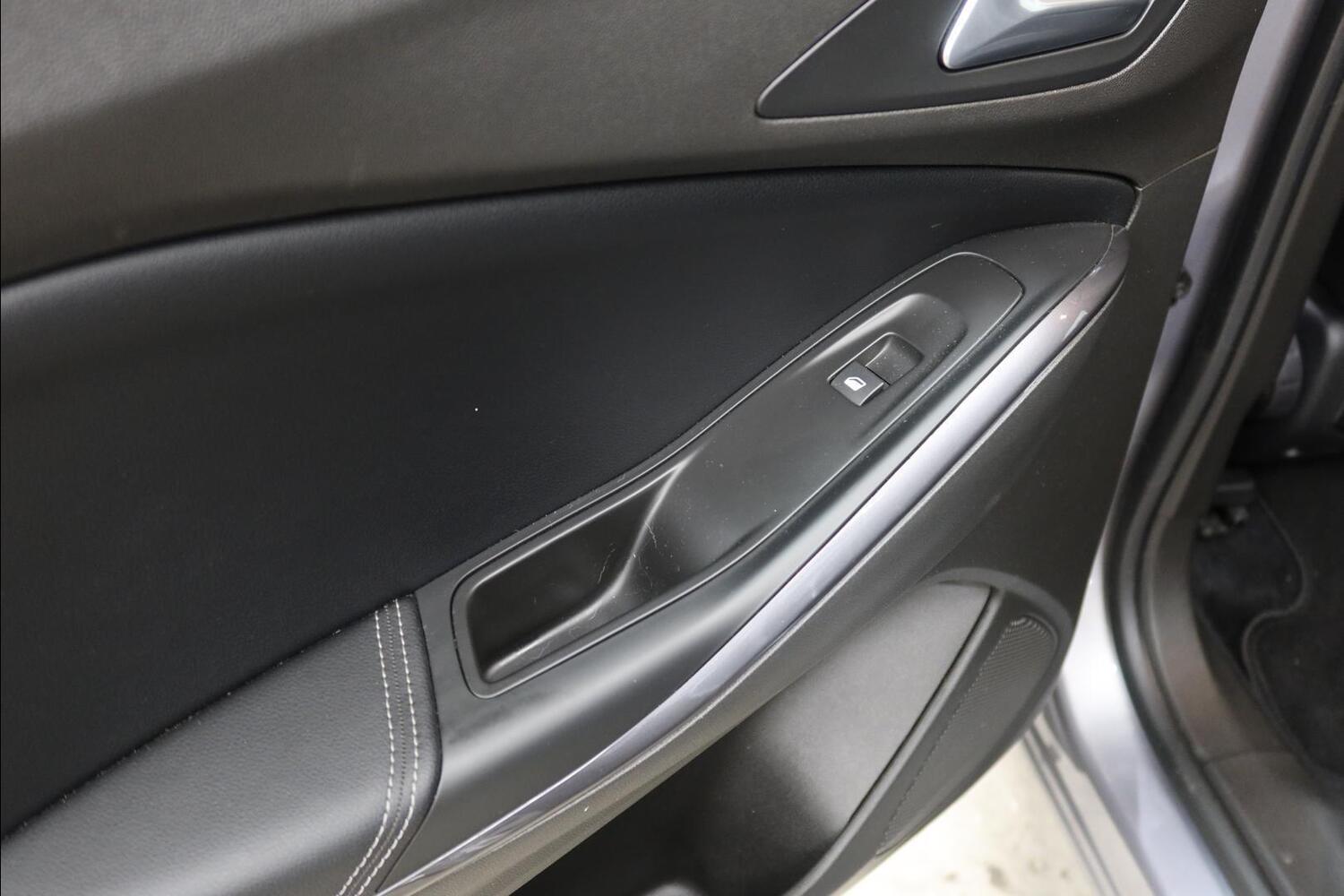 Opel Grandland X vaihtoauto