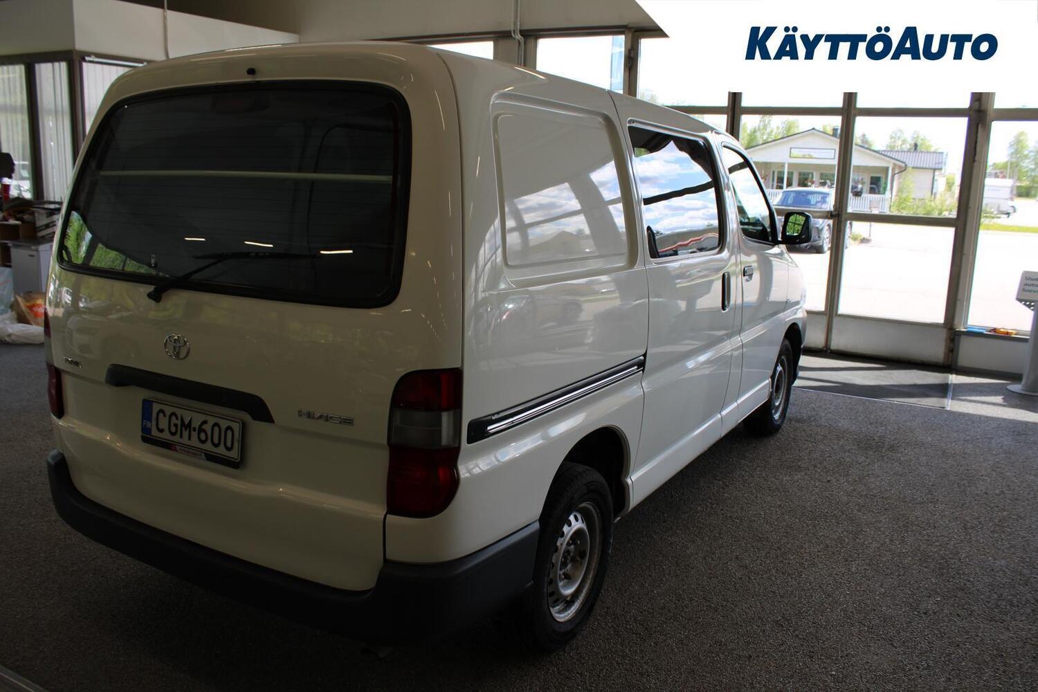Toyota Hiace vaihtoauto