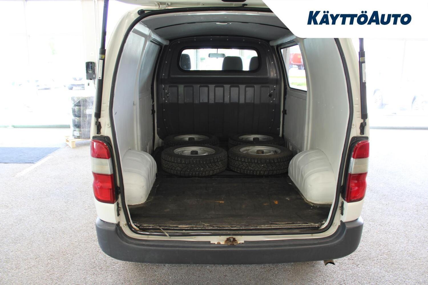 Toyota Hiace vaihtoauto