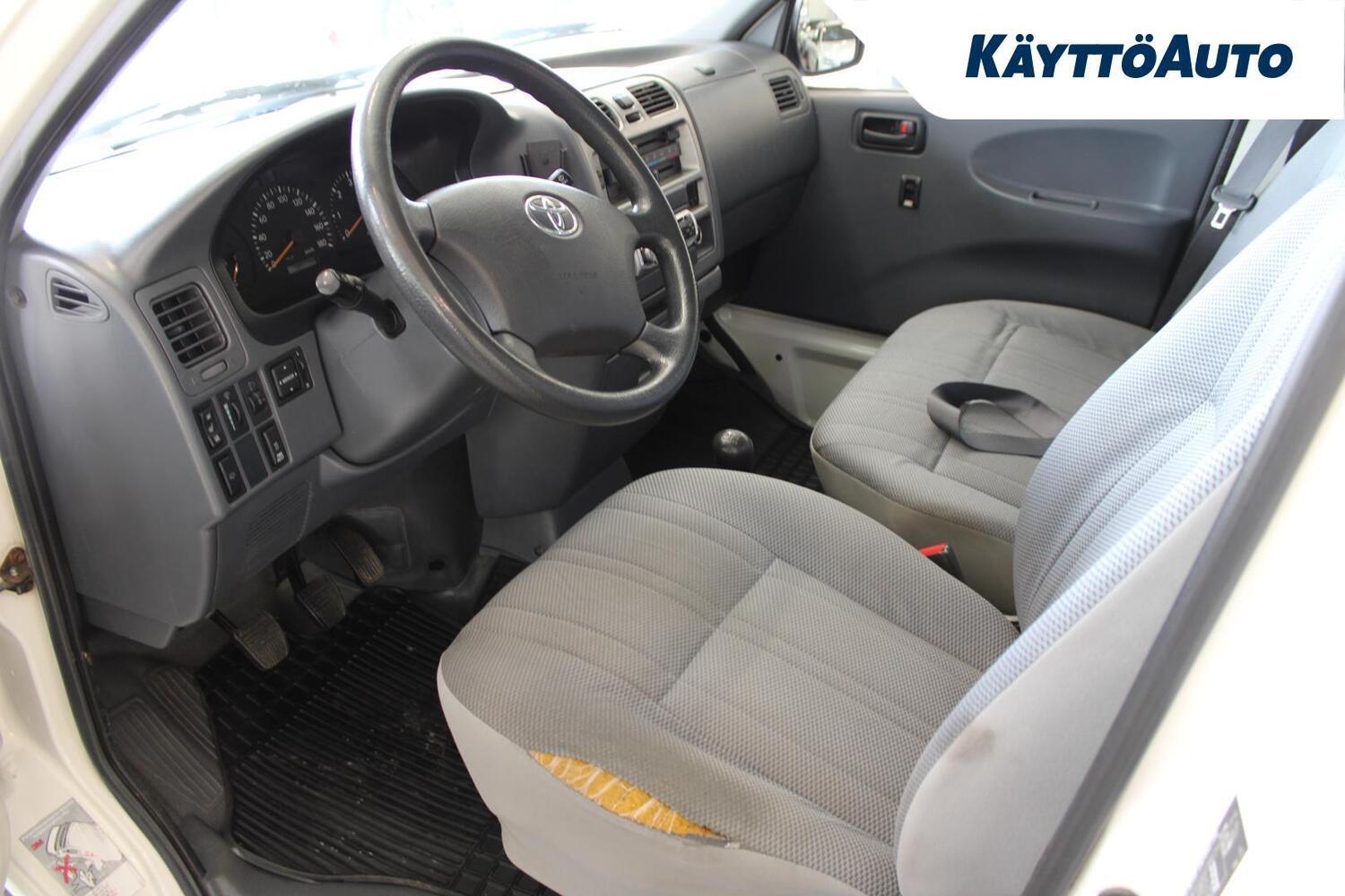 Toyota Hiace vaihtoauto