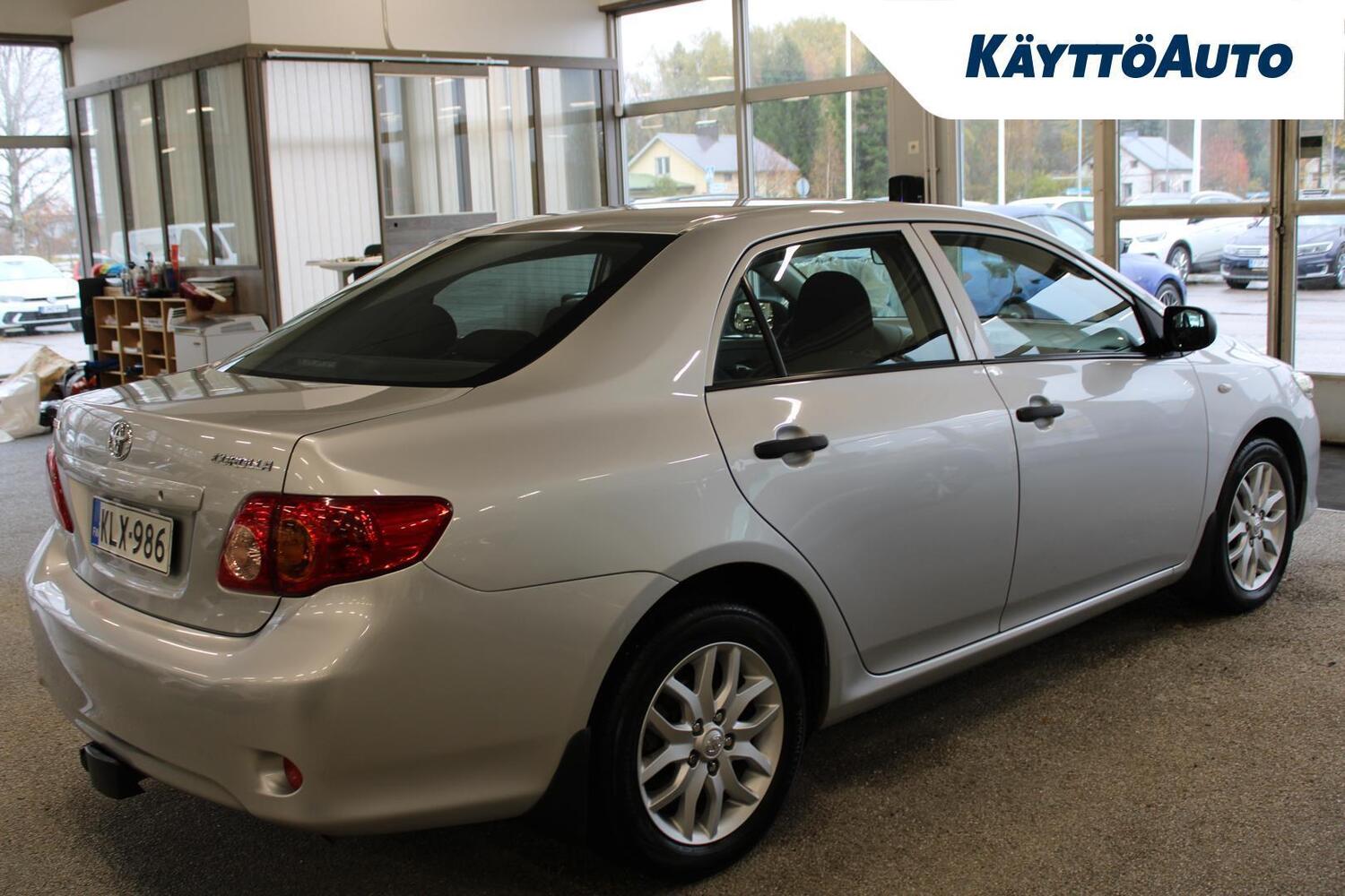 Toyota Corolla vaihtoauto