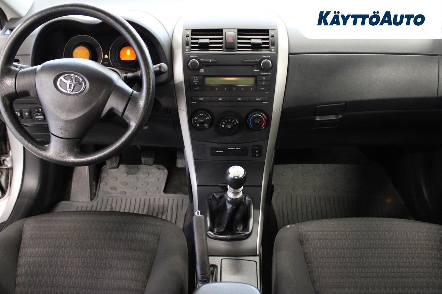 Toyota Corolla vaihtoauto