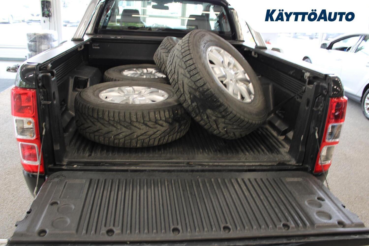 Ford Ranger vaihtoauto