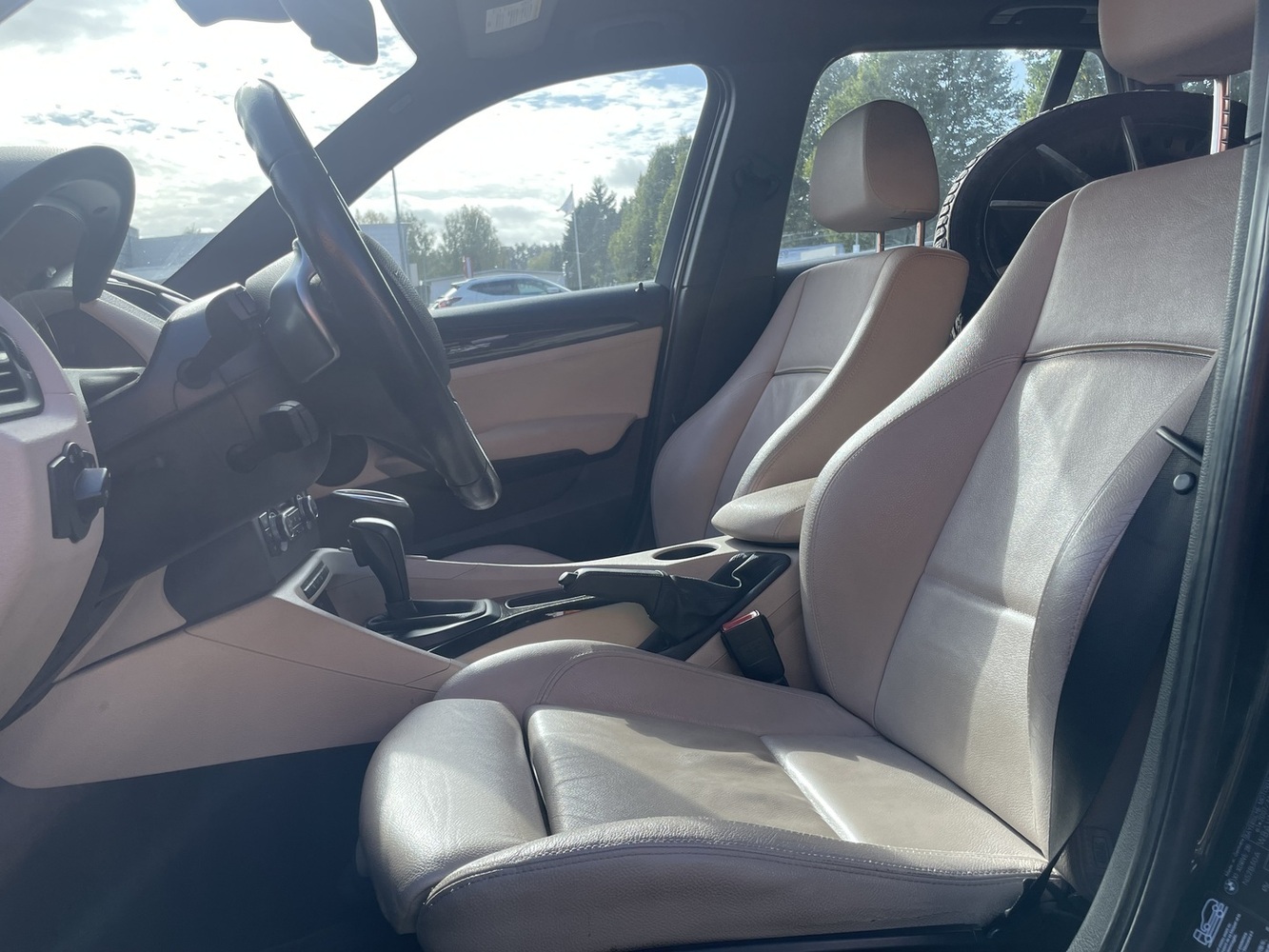 BMW X1 vaihtoauto