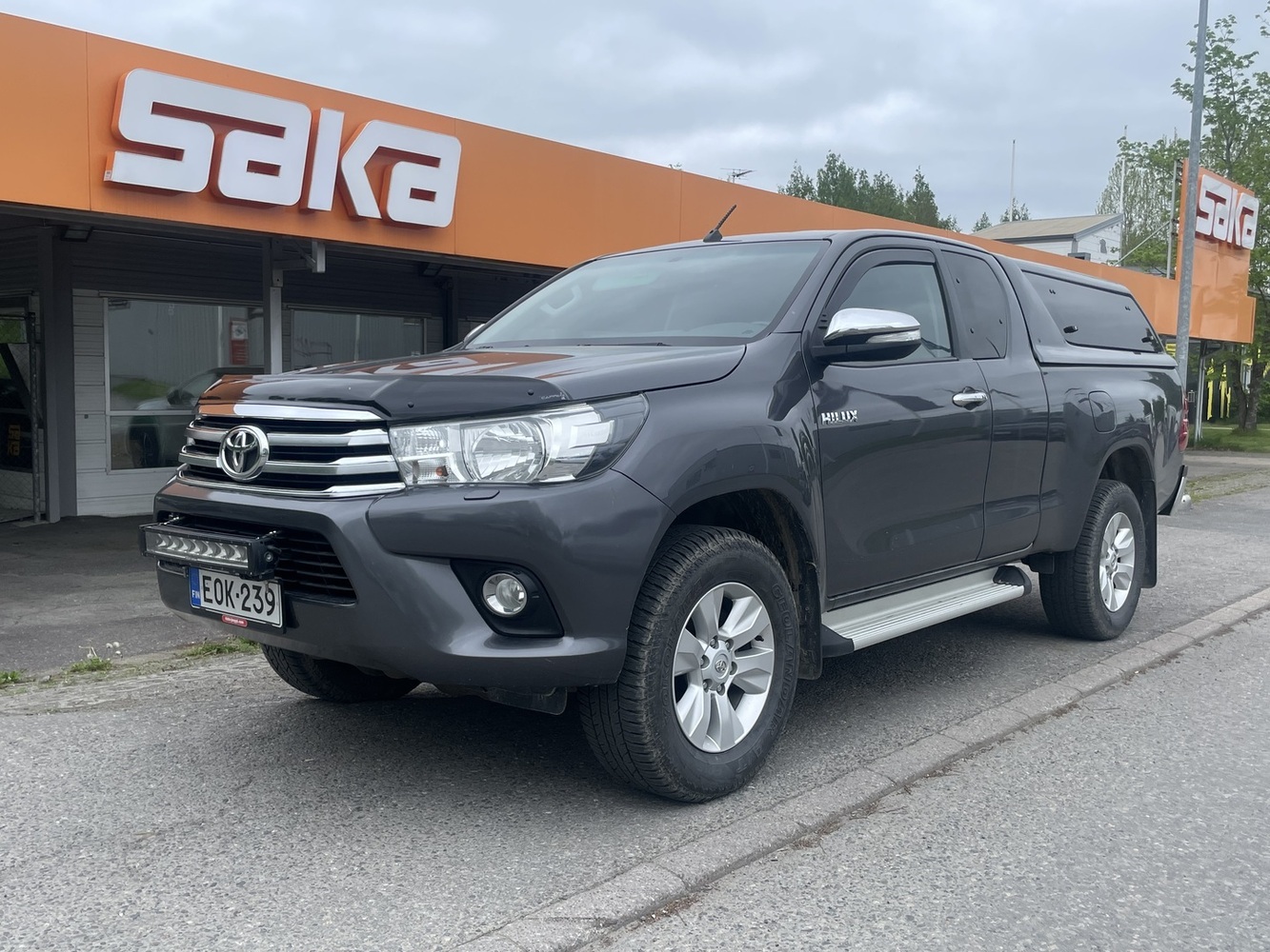 Toyota Hilux vaihtoauto