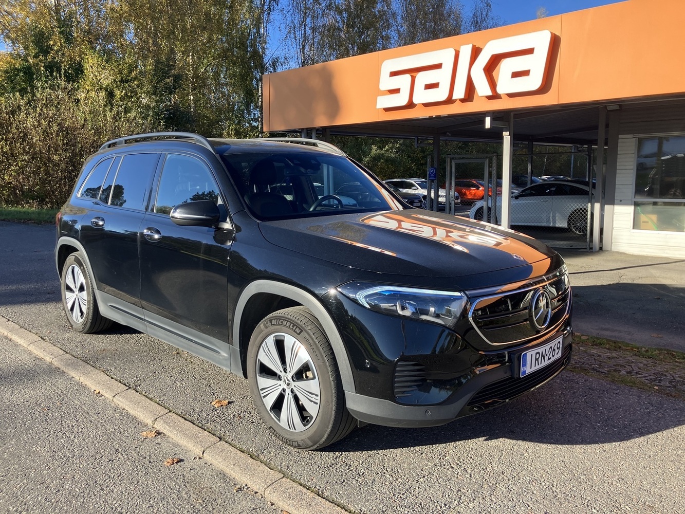 Mercedes-Benz EQB vaihtoauto