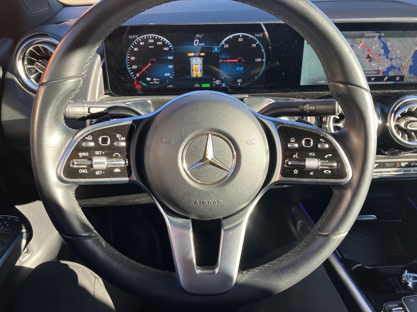Mercedes-Benz EQB vaihtoauto