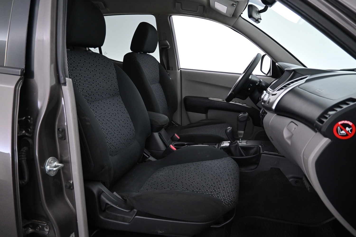 Mitsubishi L200 vaihtoauto