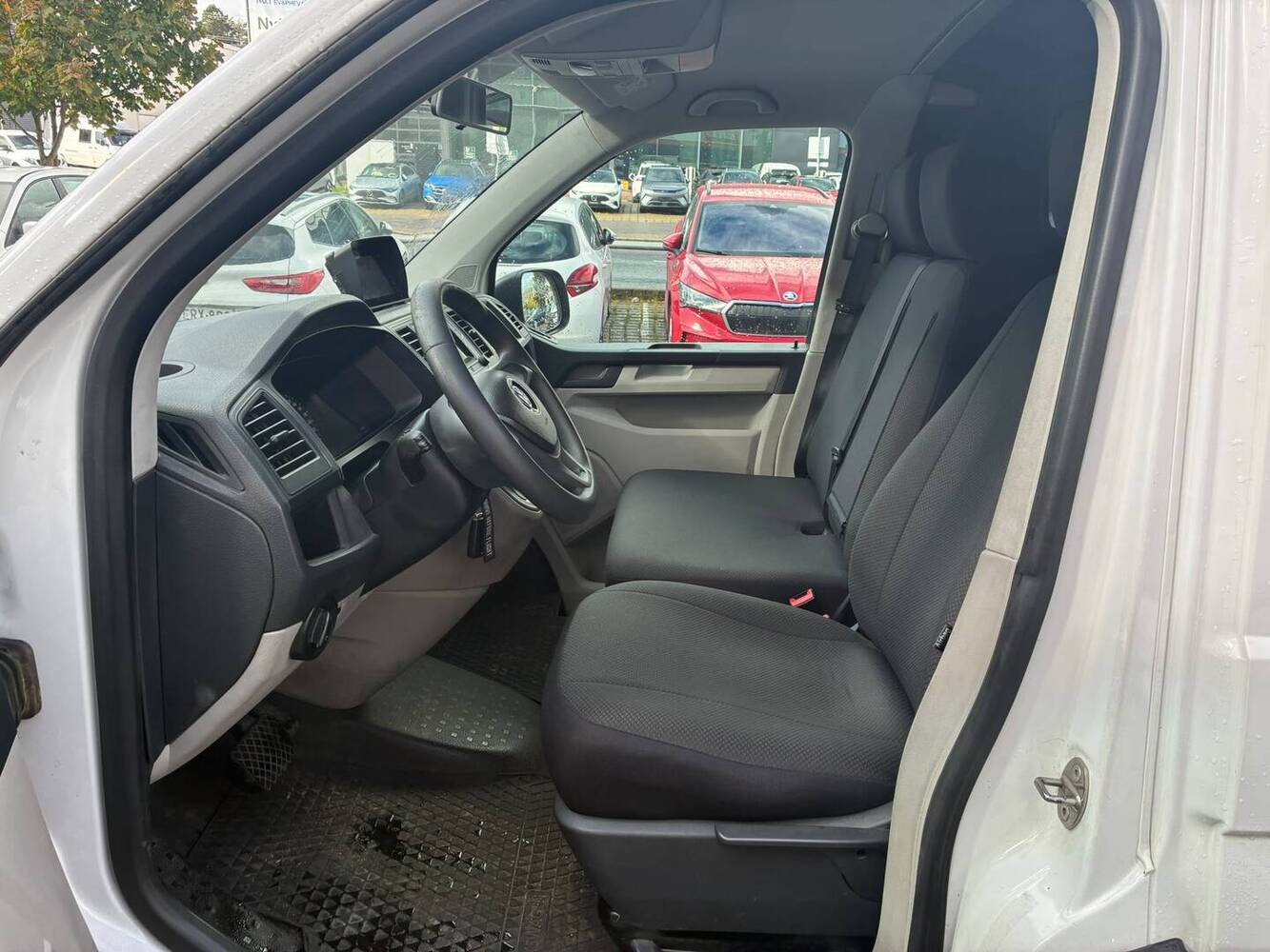 Volkswagen Transporter vaihtoauto
