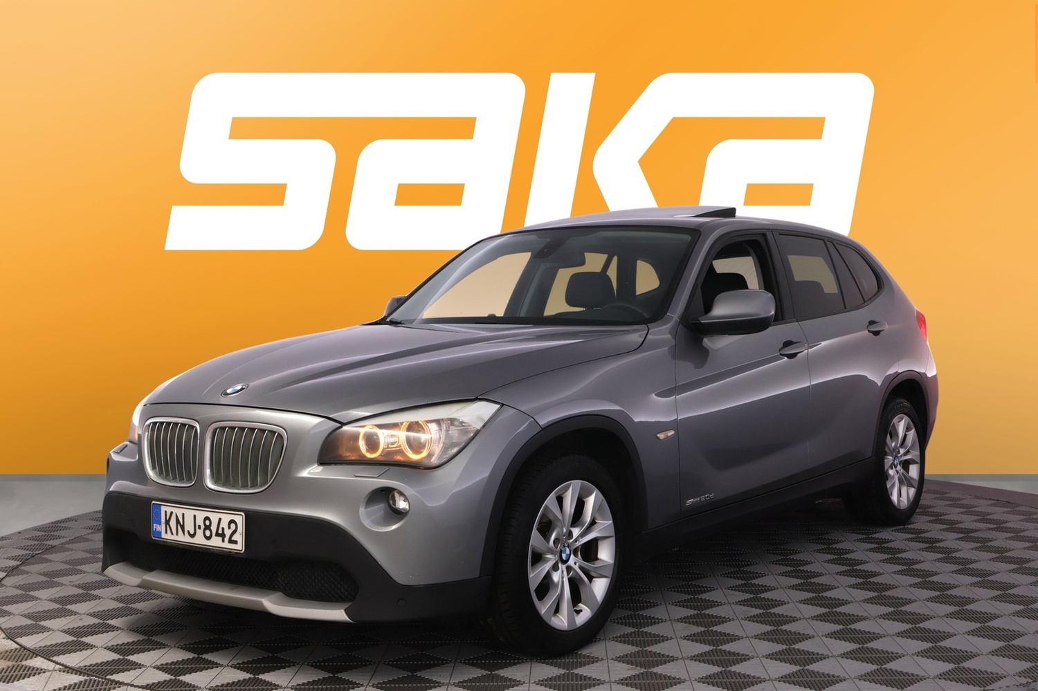 BMW X1 vaihtoauto