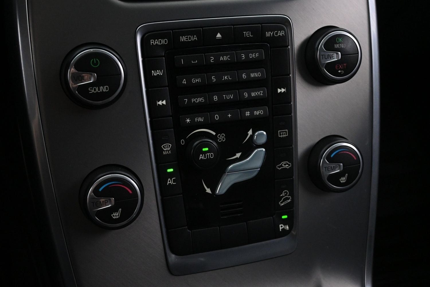 Volvo XC70 vaihtoauto