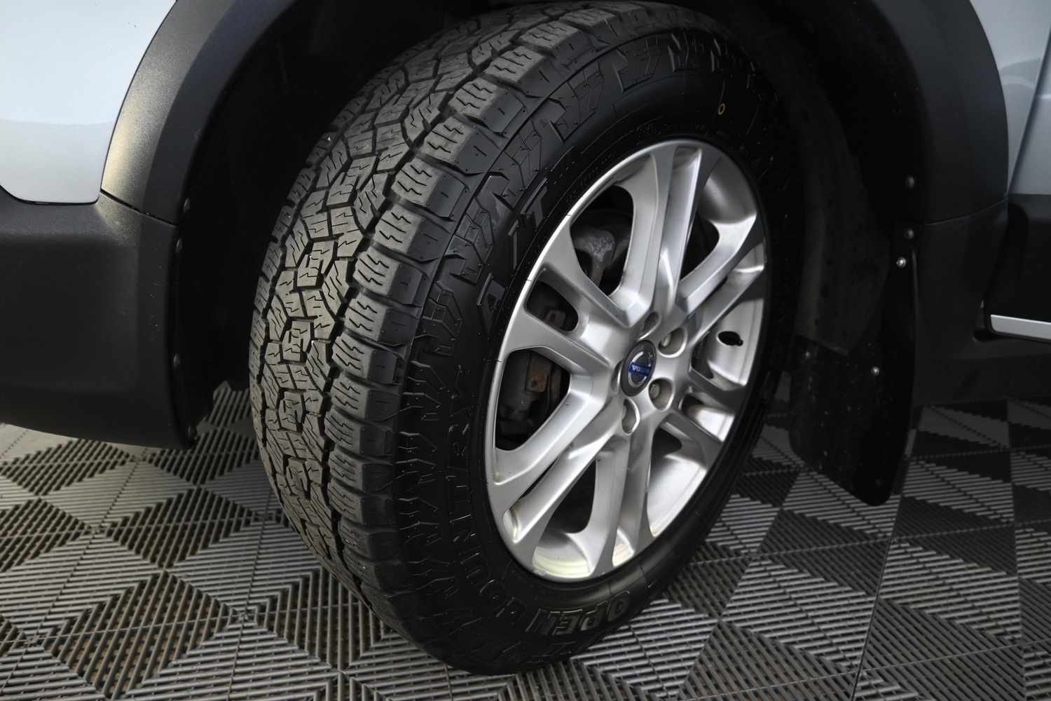 Volvo XC70 vaihtoauto