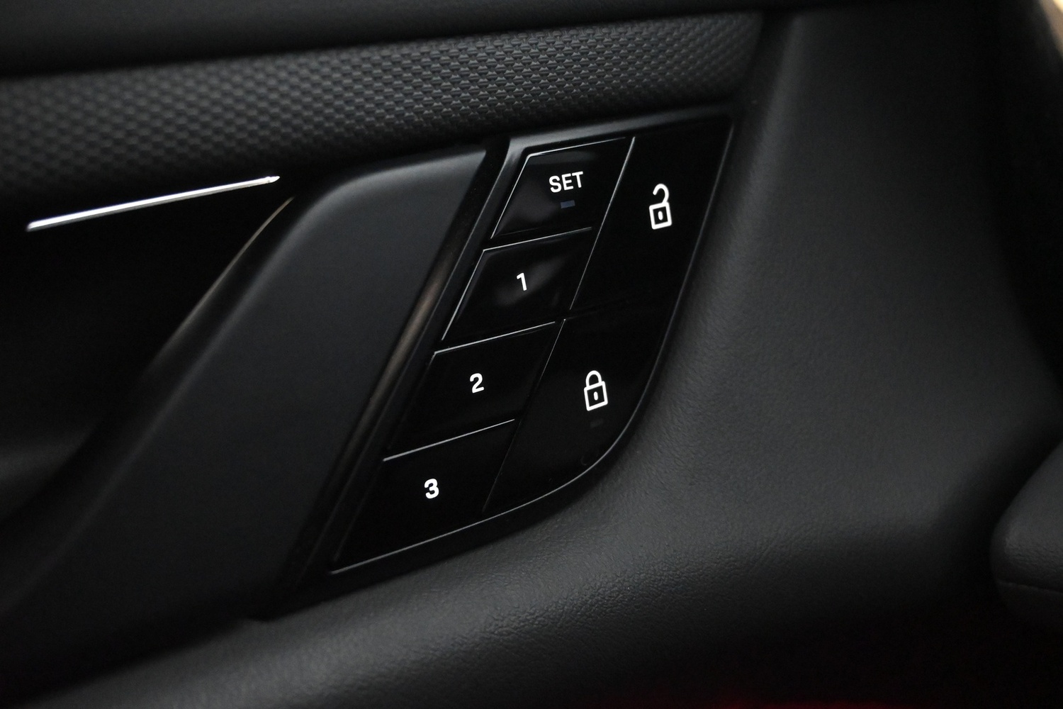 Porsche Taycan vaihtoauto