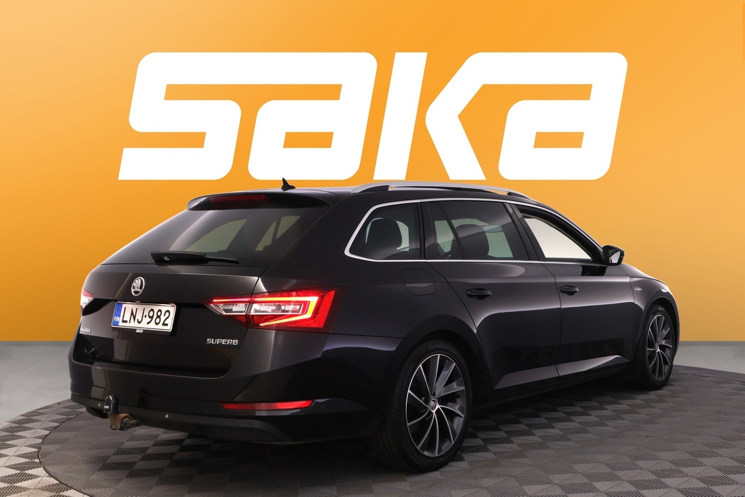 Skoda Superb vaihtoauto