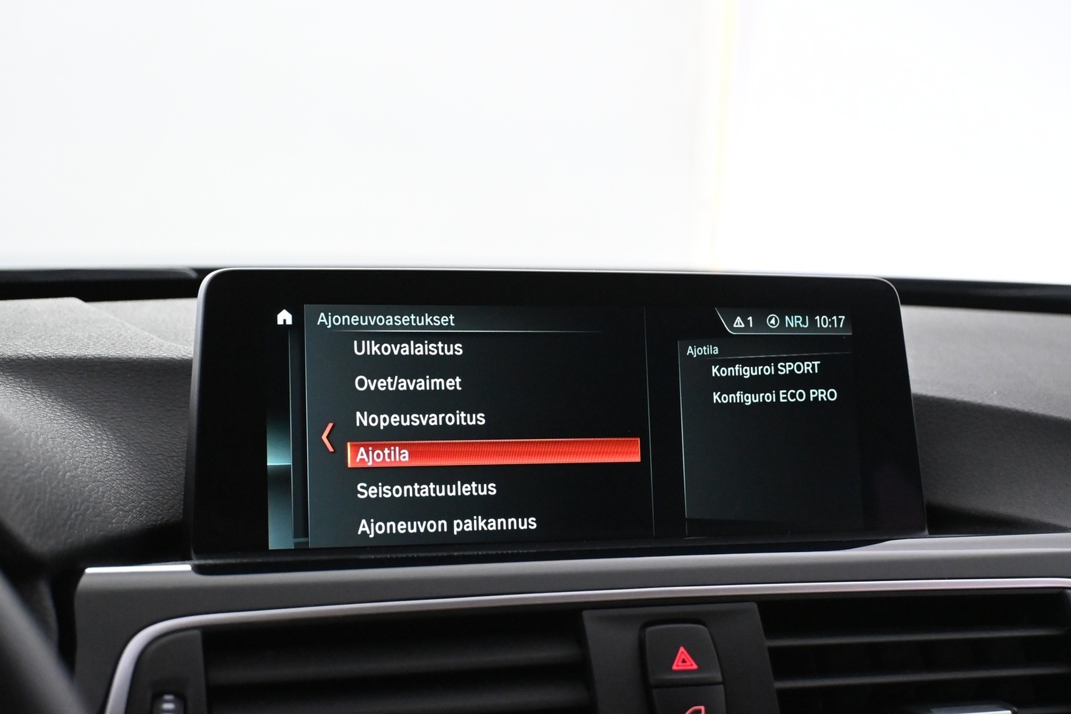 BMW 320 vaihtoauto