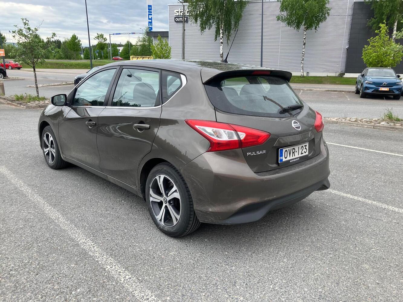 Nissan Pulsar vaihtoauto