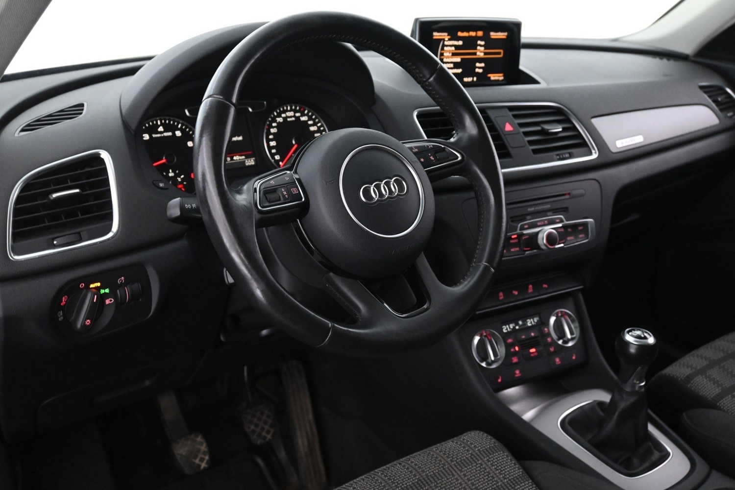 Audi Q3 vaihtoauto