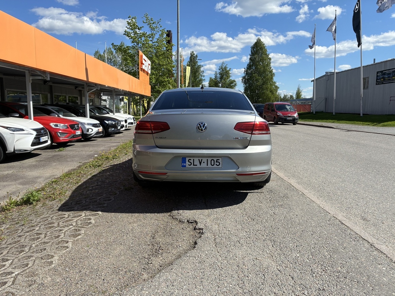 Volkswagen Passat vaihtoauto