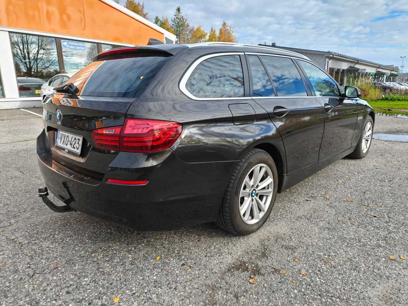 BMW 520 vaihtoauto