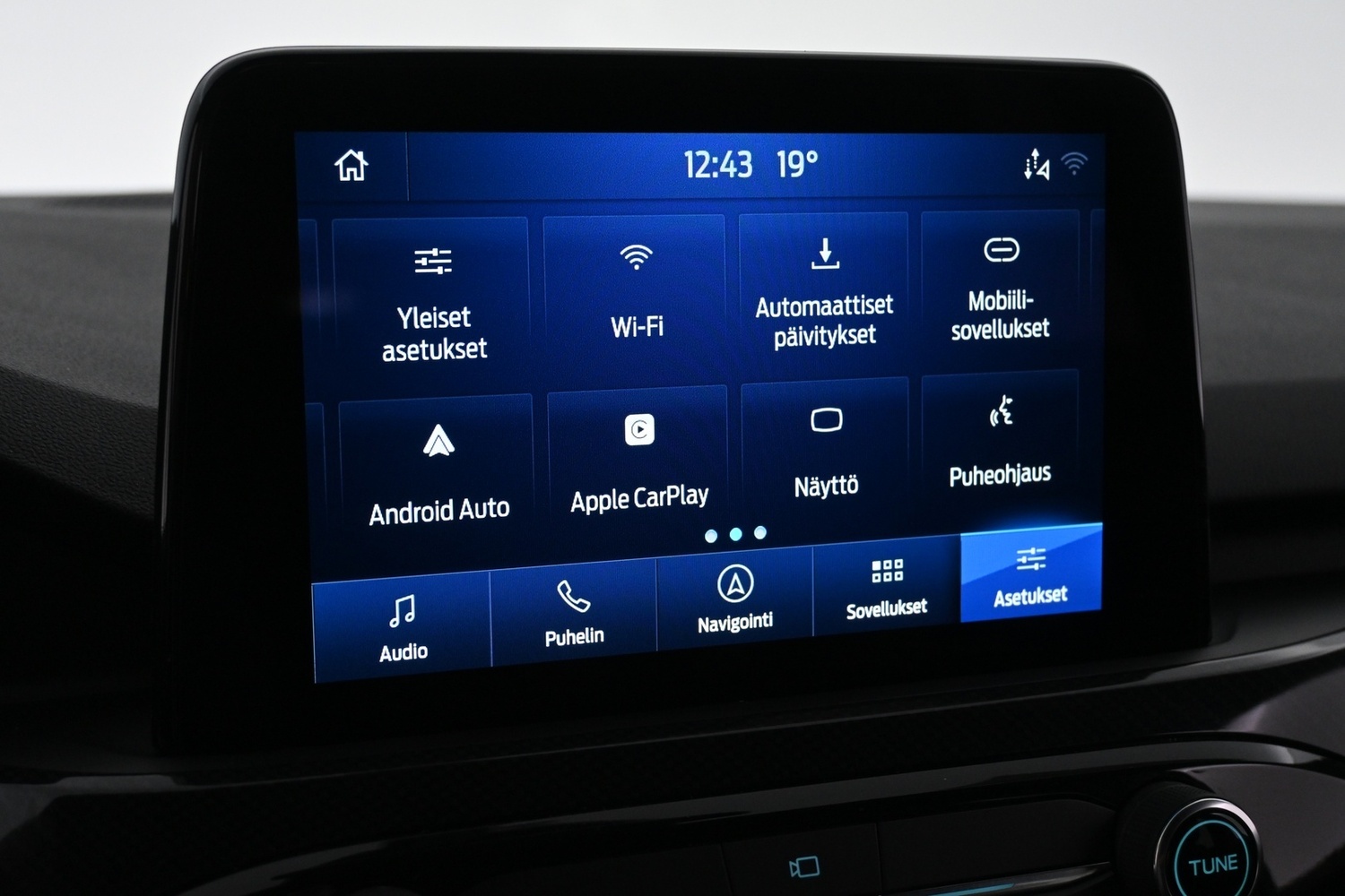 Ford Kuga vaihtoauto