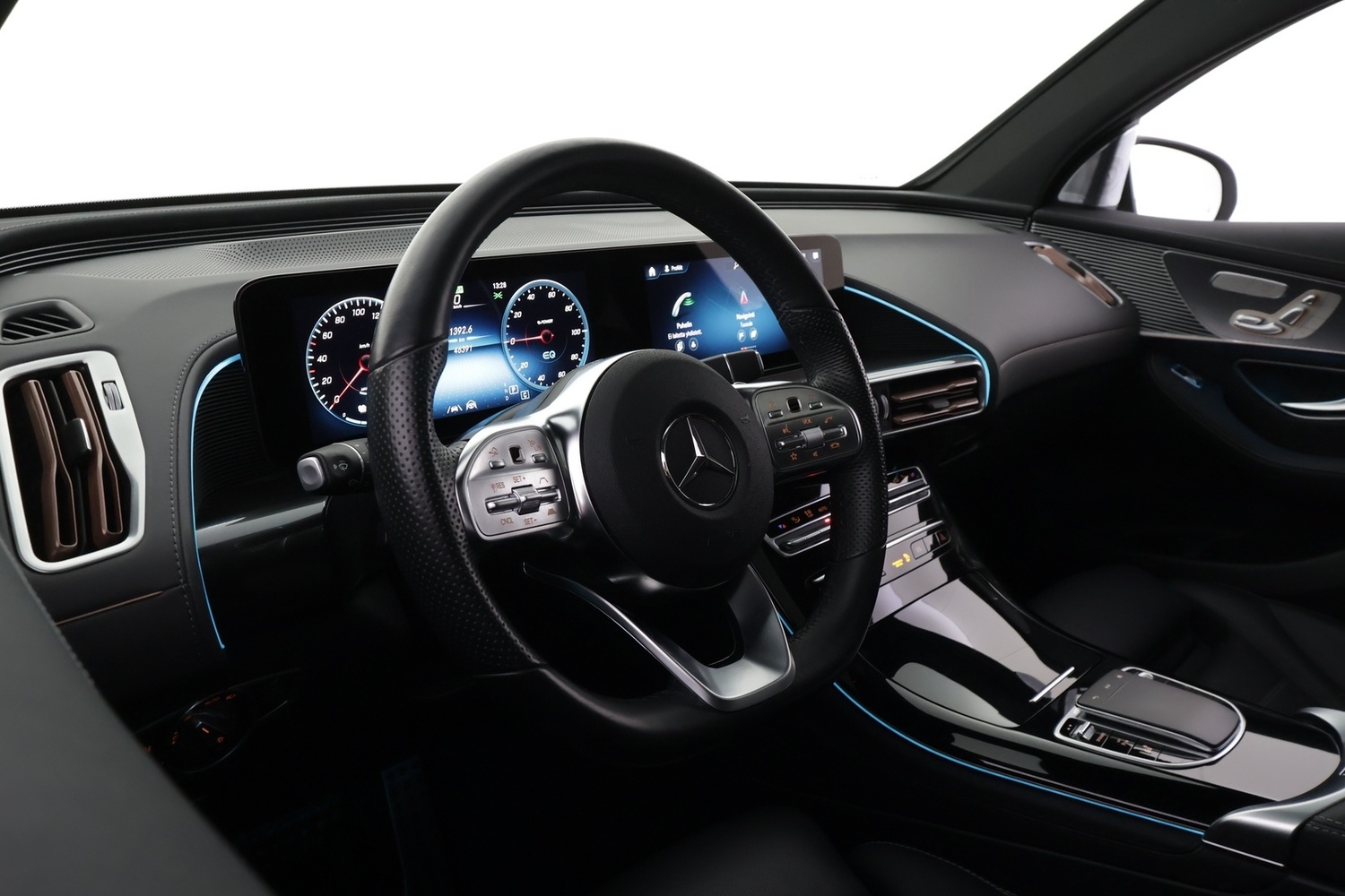 Mercedes-Benz EQC vaihtoauto