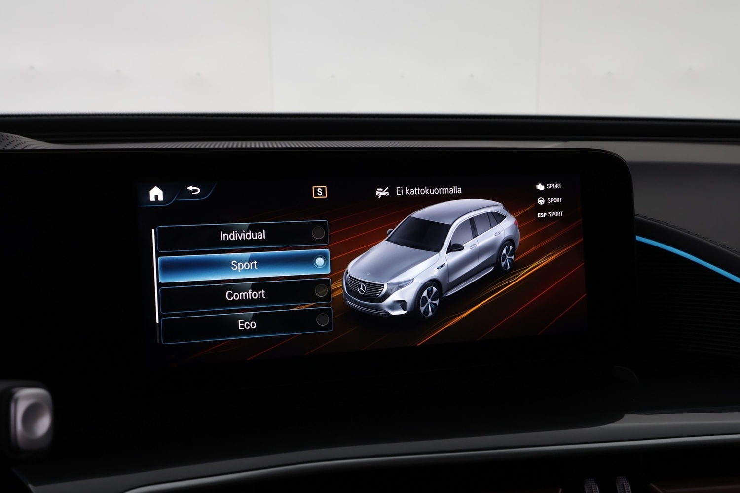 Mercedes-Benz EQC vaihtoauto