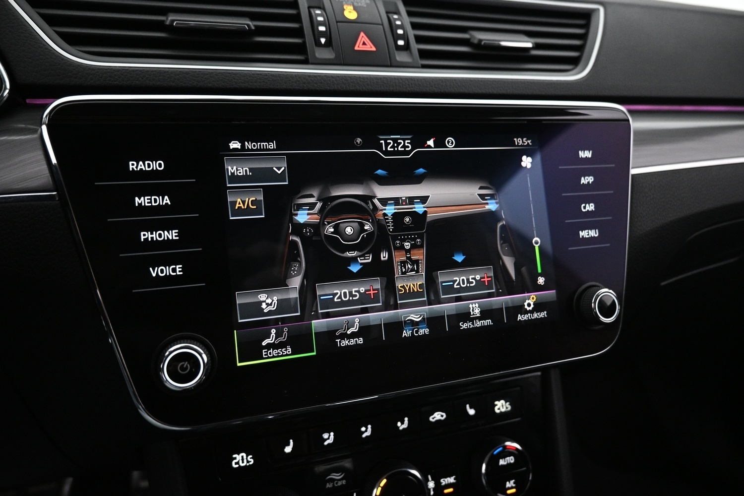 Skoda Superb vaihtoauto
