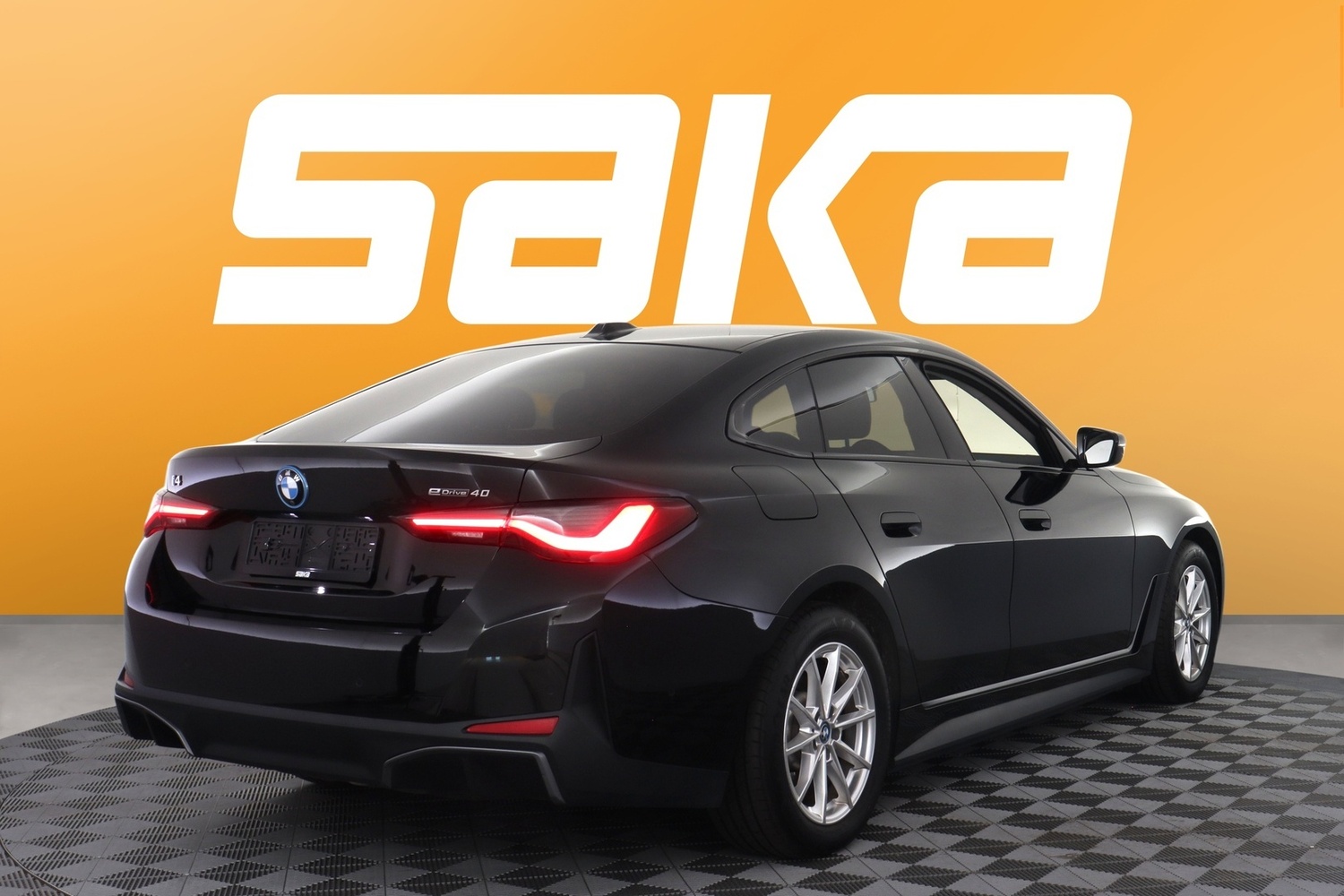 BMW i4 vaihtoauto
