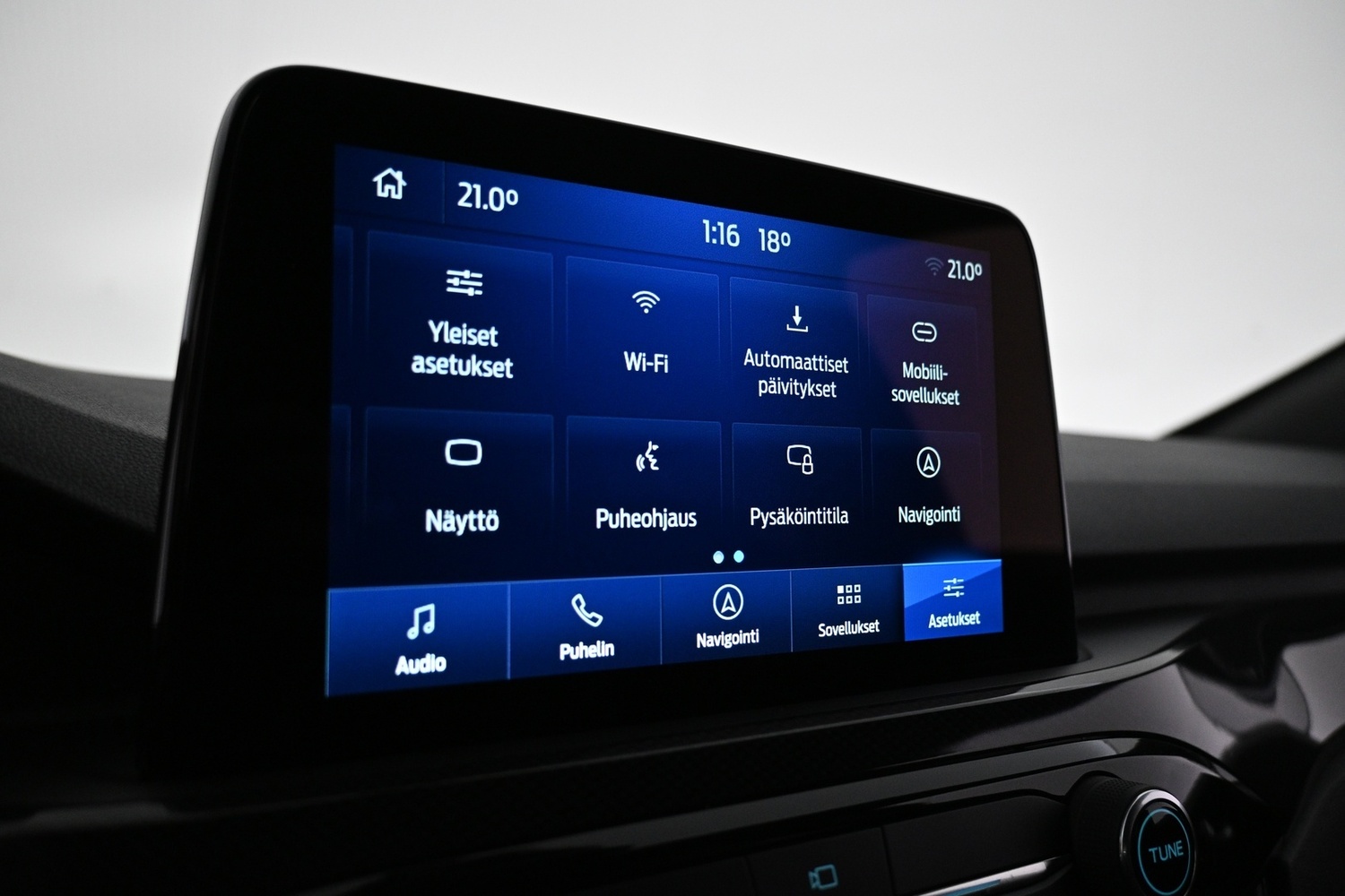 Ford Kuga vaihtoauto