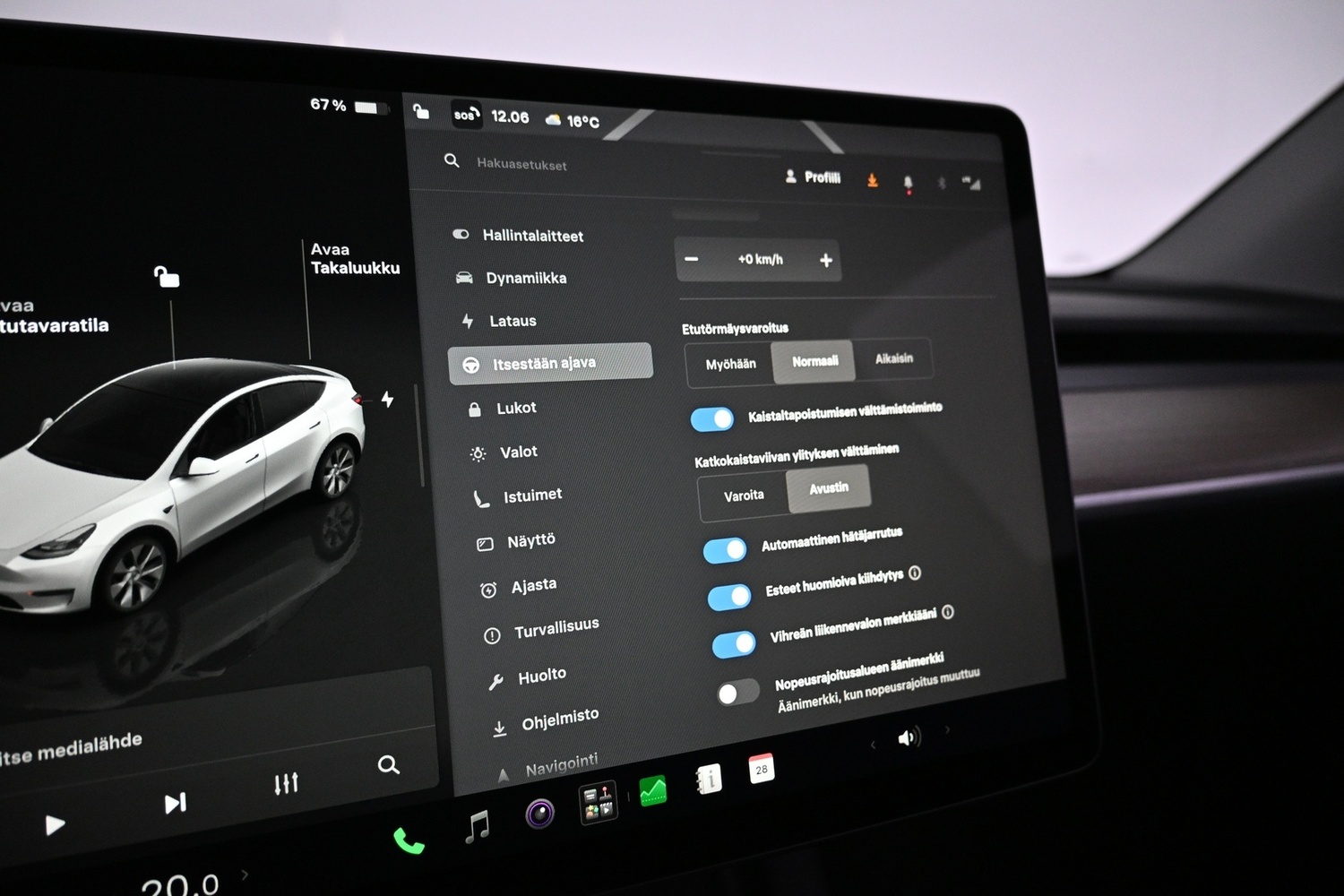 Tesla Model Y vaihtoauto