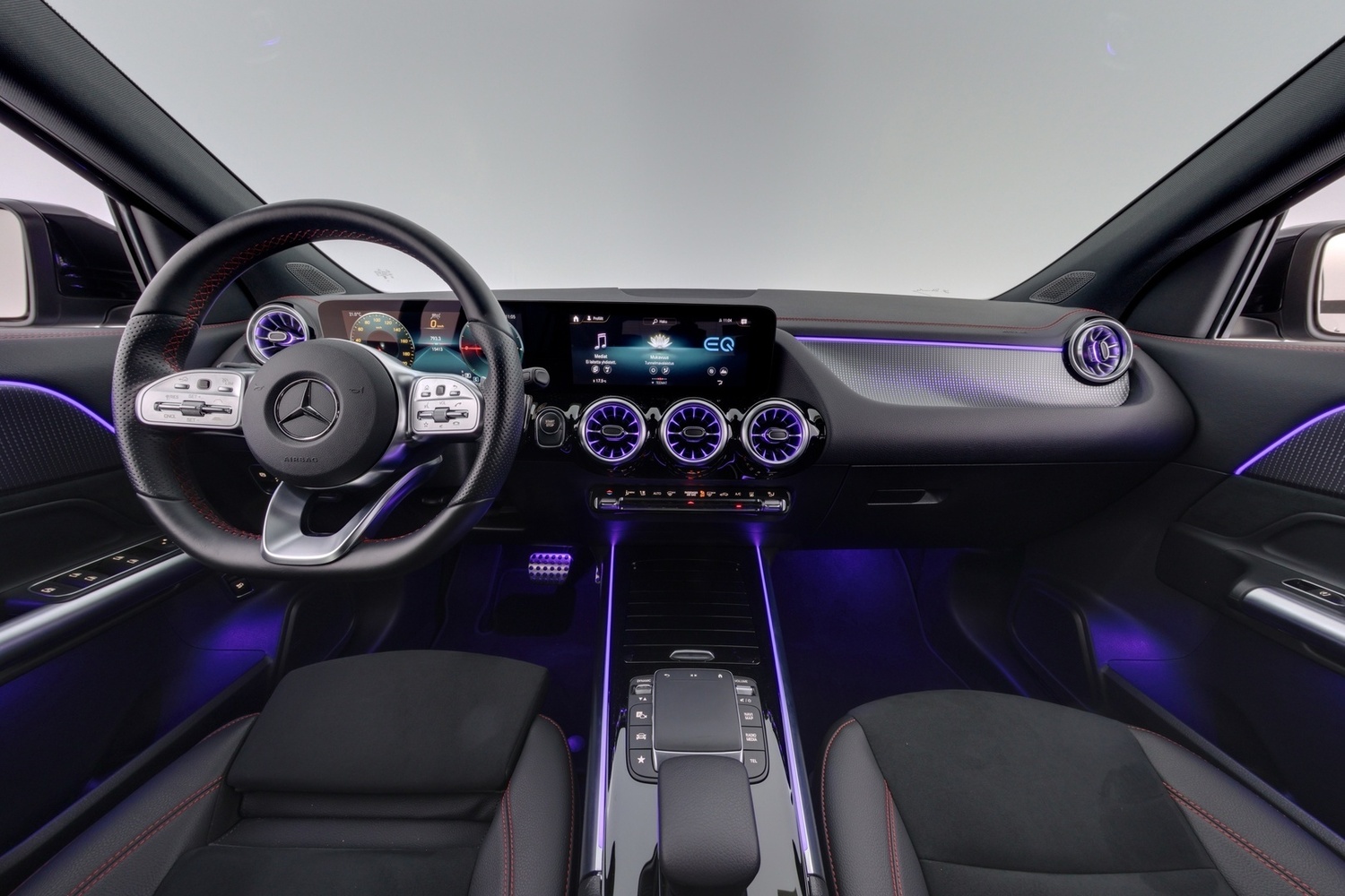 Mercedes-Benz EQA vaihtoauto