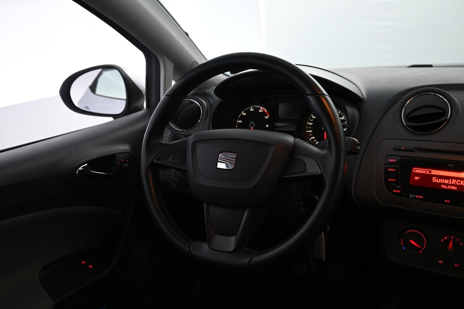 SEAT Ibiza vaihtoauto