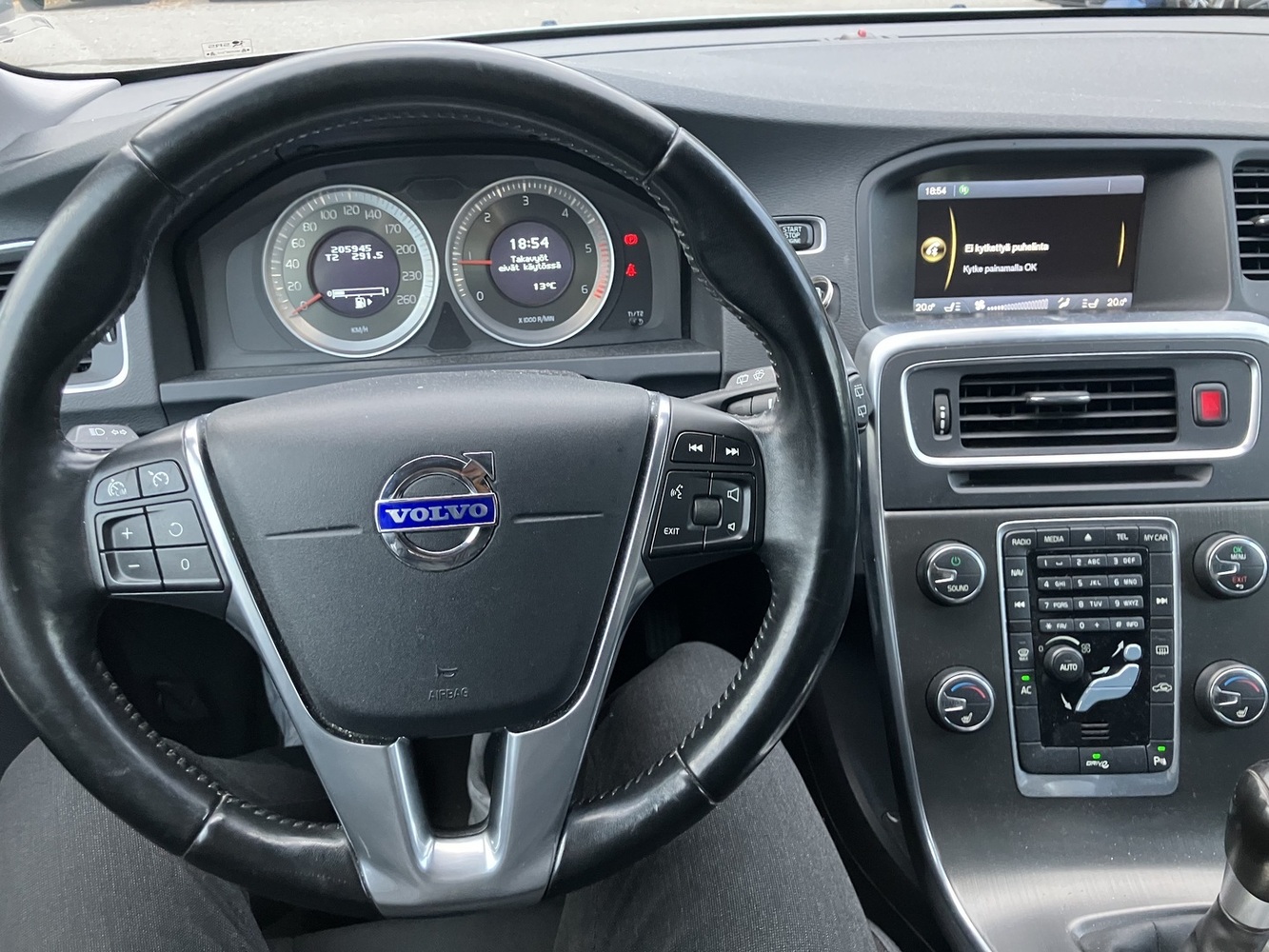Volvo V60 vaihtoauto