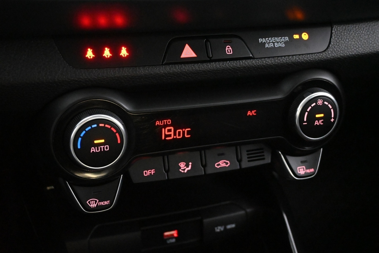 Kia Stonic vaihtoauto