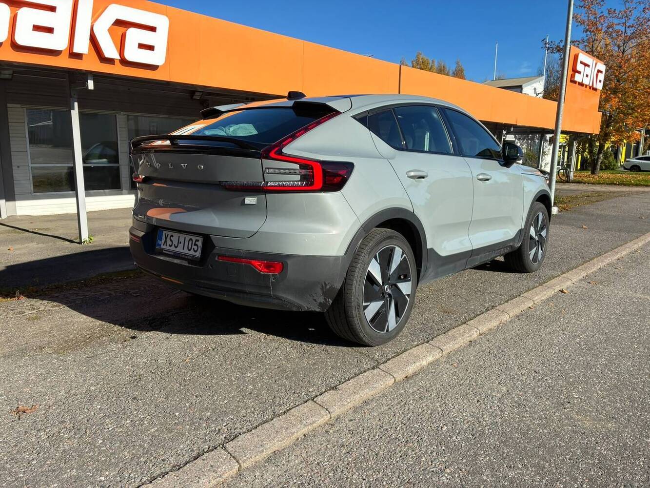 Volvo C40 vaihtoauto