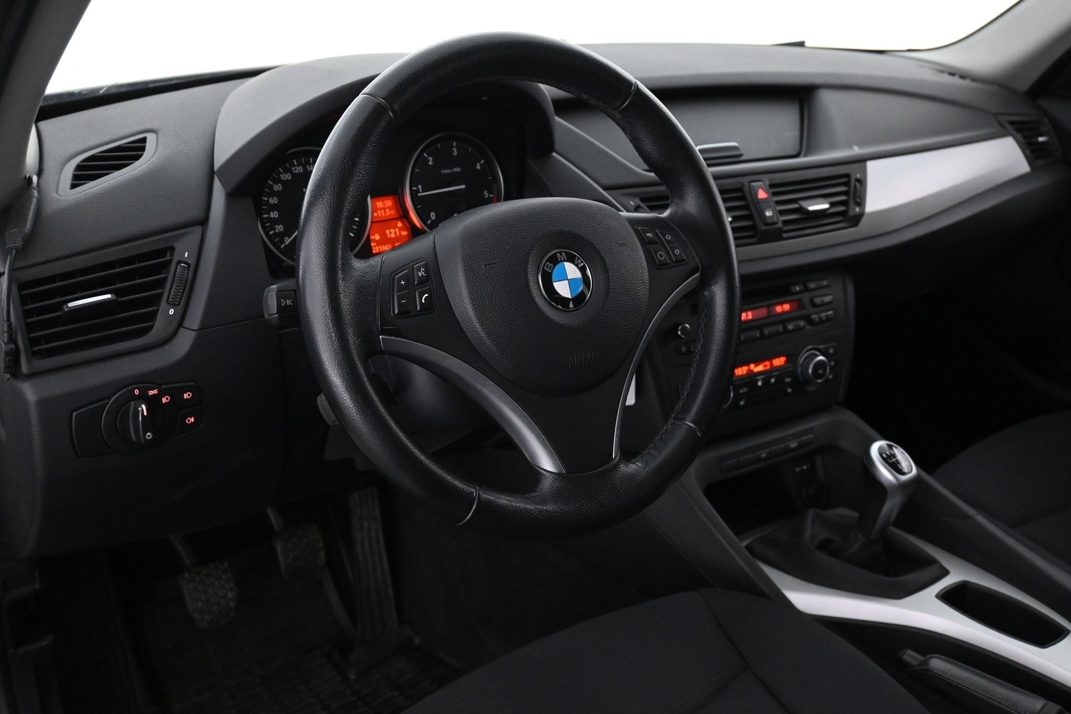 BMW X1 vaihtoauto