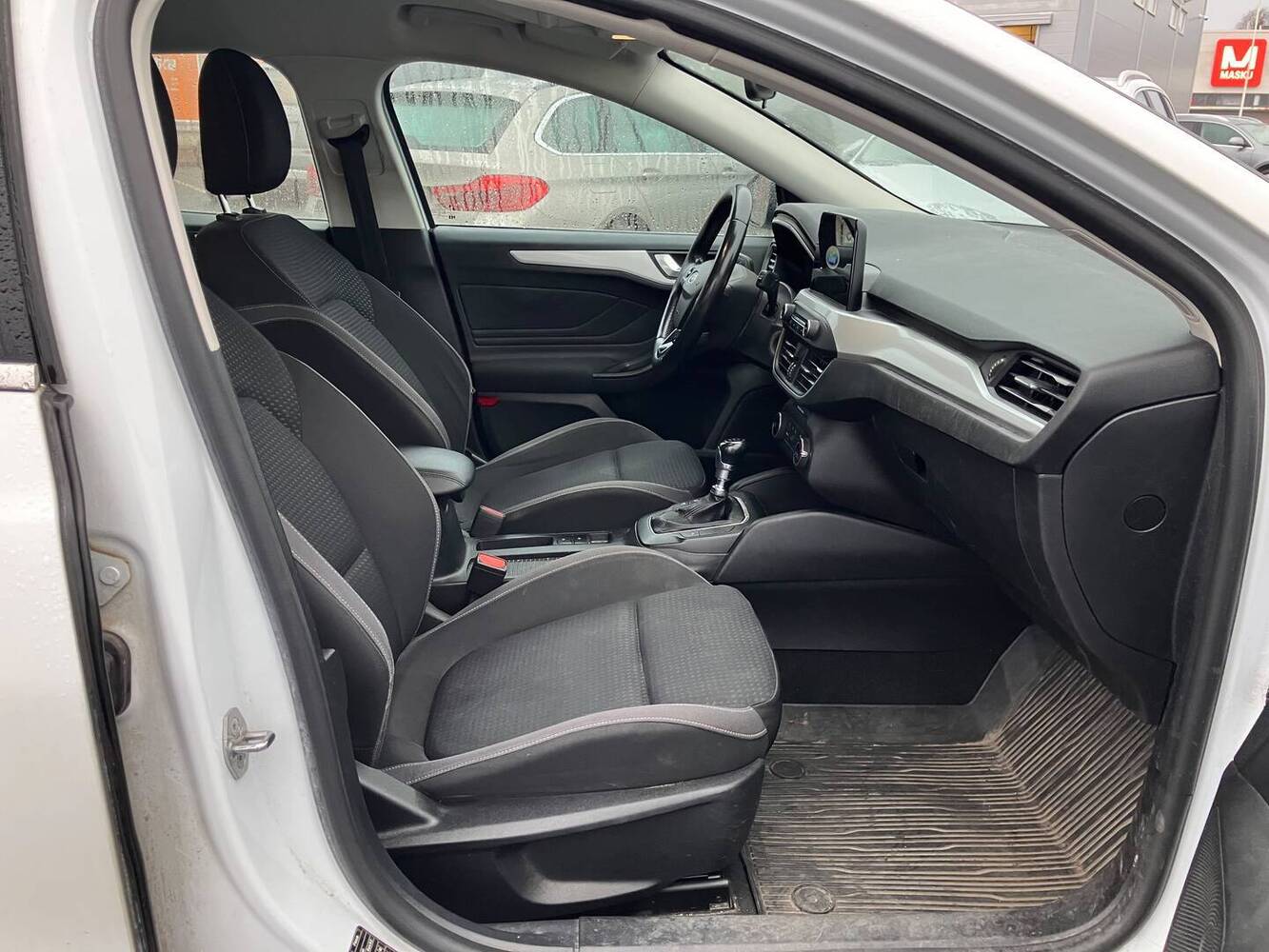 Ford Focus vaihtoauto