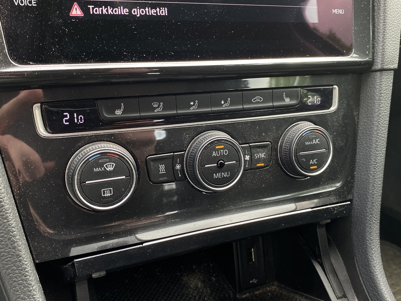 Volkswagen Golf vaihtoauto