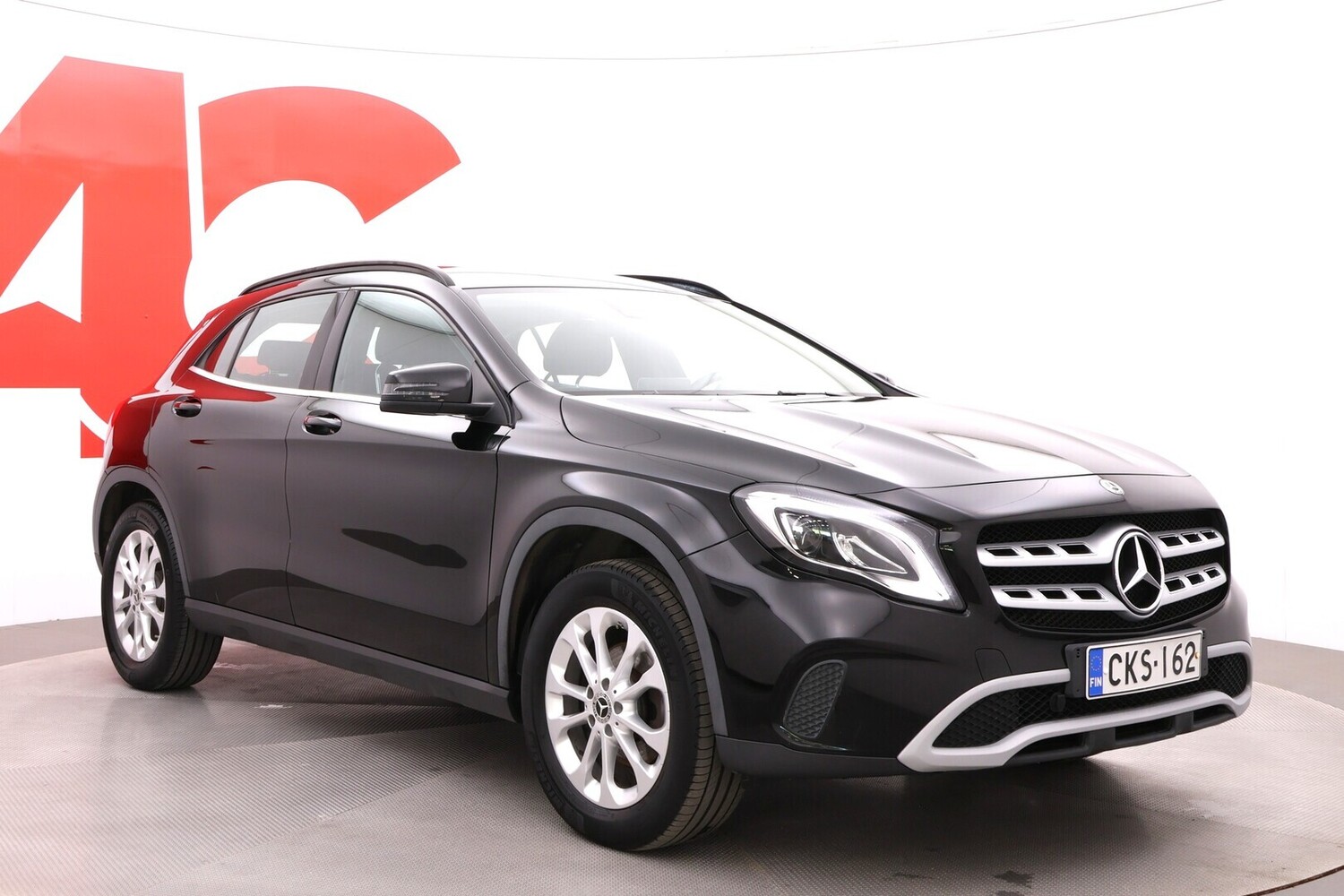 Mercedes-Benz GLA vaihtoauto