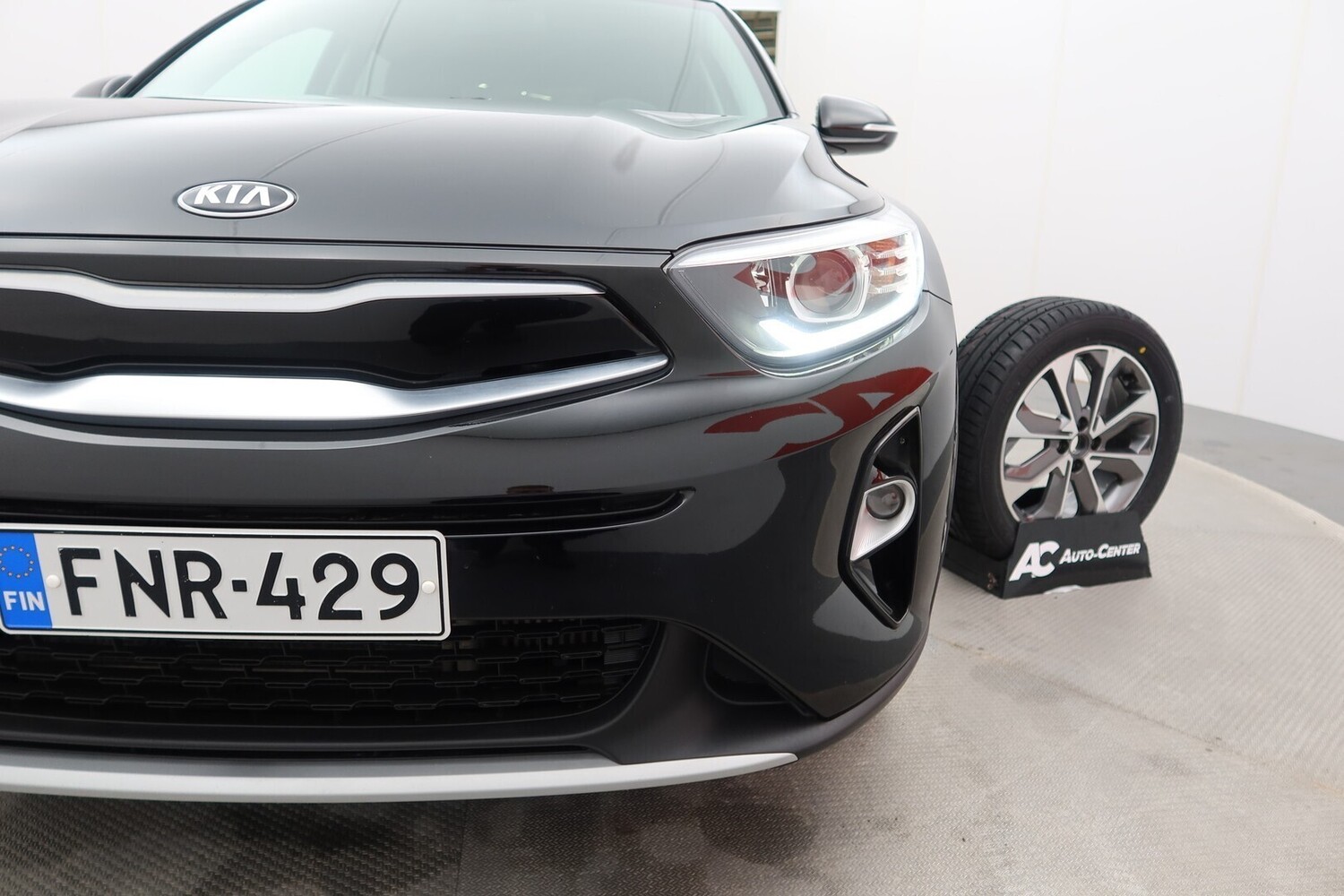 Kia Stonic vaihtoauto