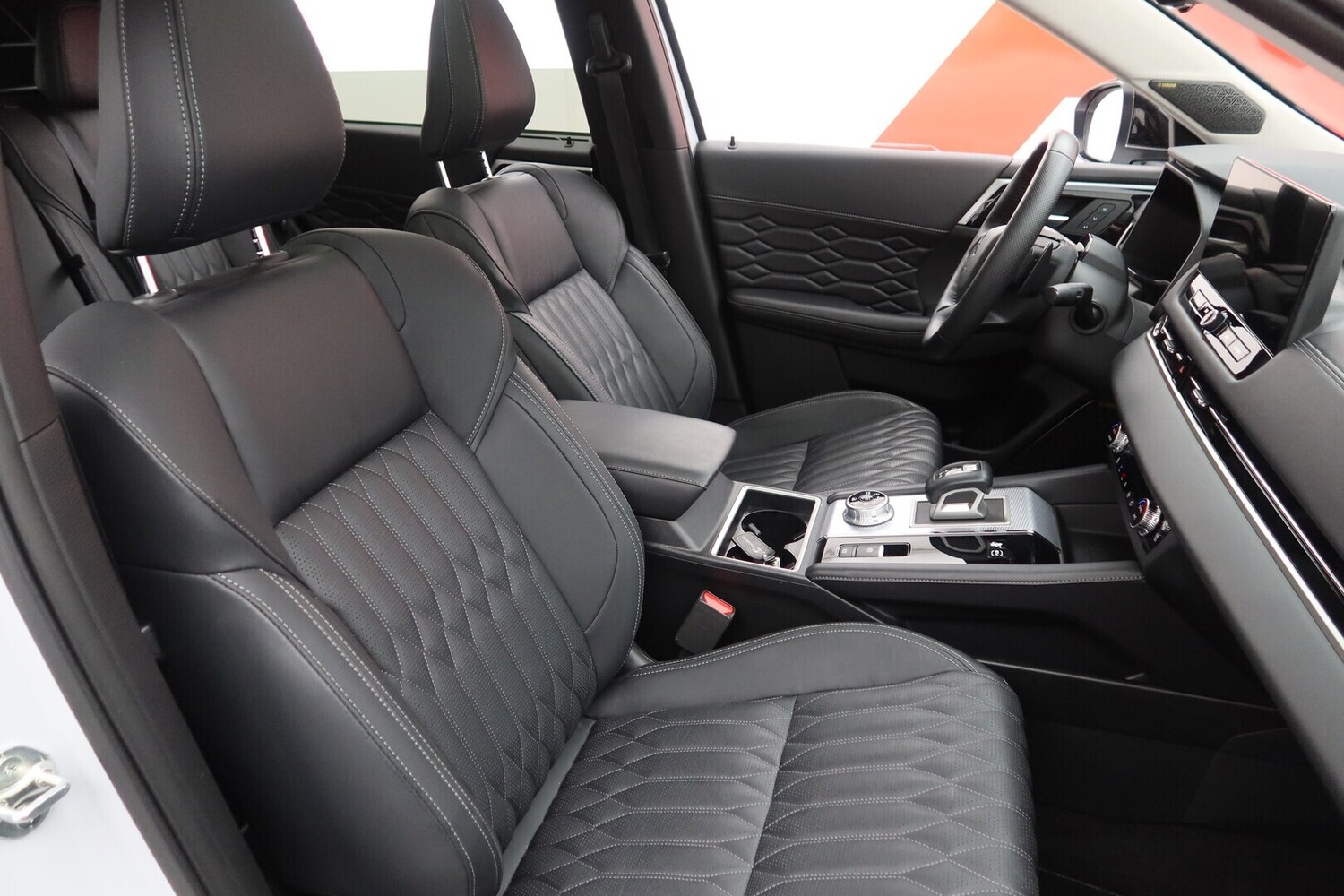 Mitsubishi Outlander vaihtoauto