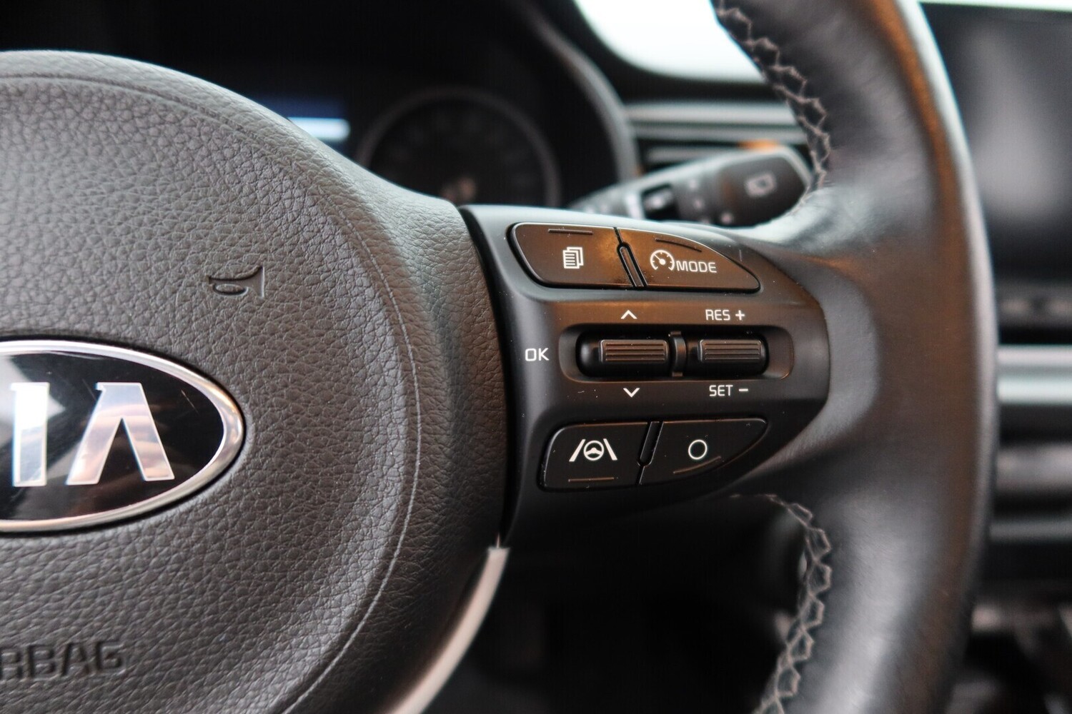 Kia Rio vaihtoauto