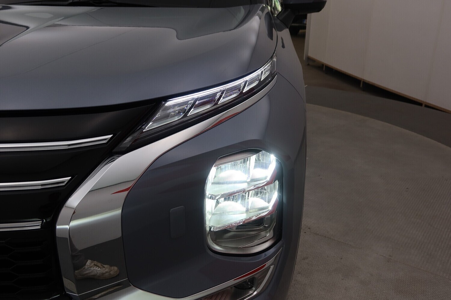 Mitsubishi Outlander vaihtoauto