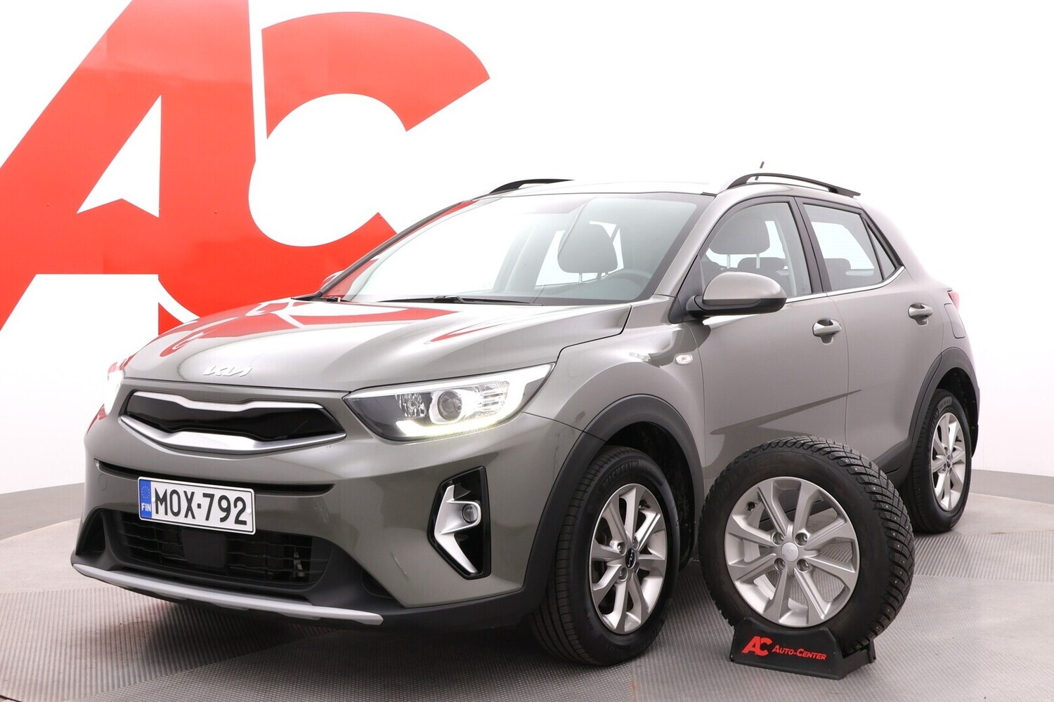 Kia Stonic vaihtoauto