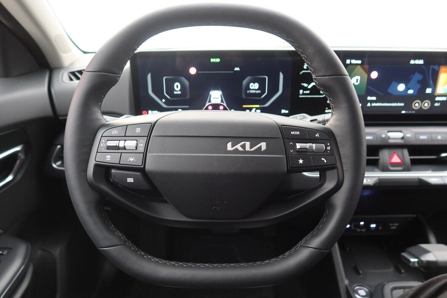 Kia K4 vaihtoauto